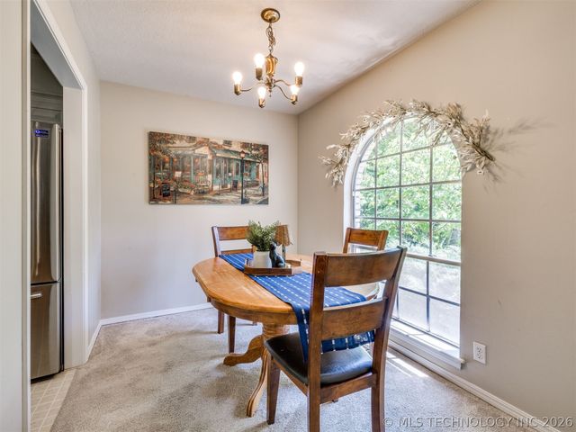 4213 Lakeside Drive, Sapulpa, OK 74066
