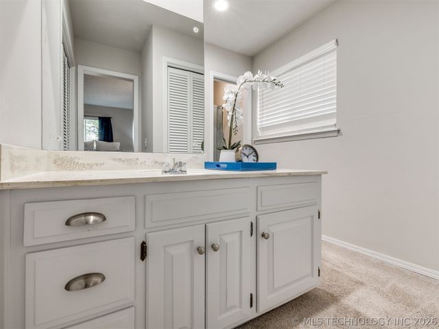 4213 Lakeside Drive, Sapulpa, OK 74066