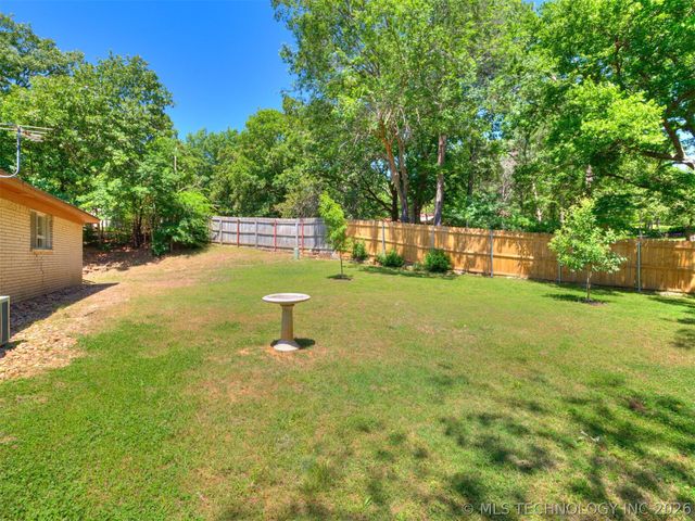 4213 Lakeside Drive, Sapulpa, OK 74066