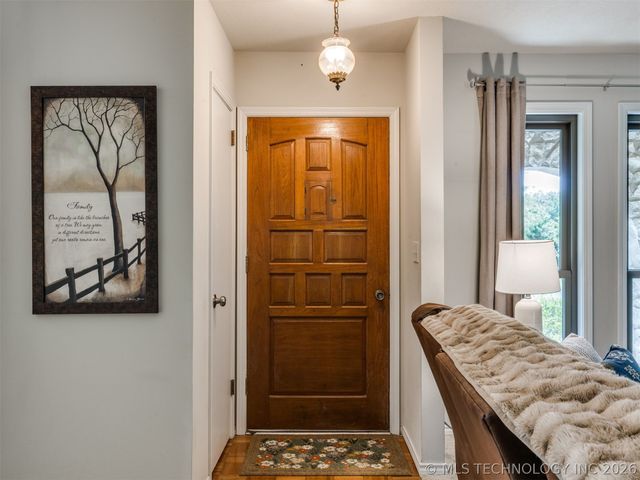 4213 Lakeside Drive, Sapulpa, OK 74066