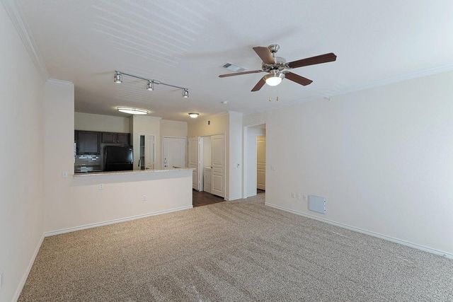 9900 McNeil DR 13-13303, Austin, TX 78750