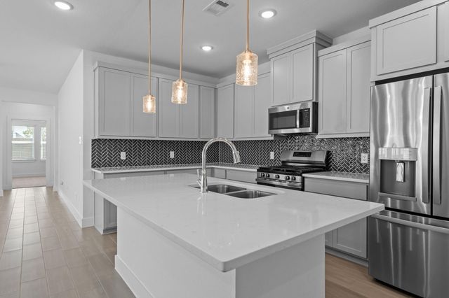 10115 Crescendo Way, Iowa Colony, TX 77583