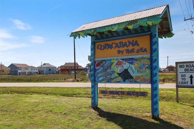 3026 Copacabana Drive, Crystal Beach, TX 77650