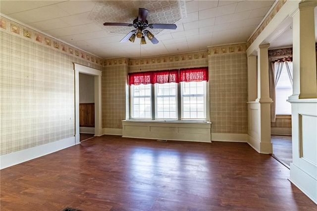 406 S Tebo Street, Windsor, MO 65360