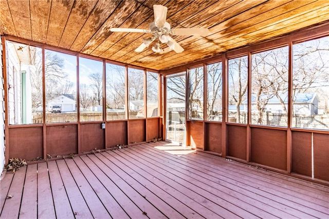 406 S Tebo Street, Windsor, MO 65360