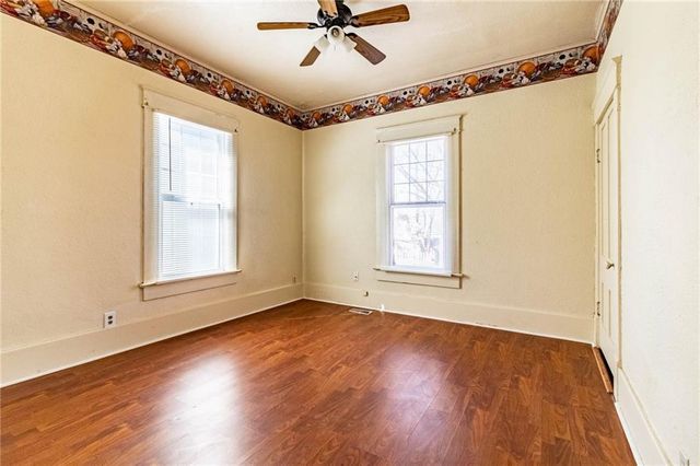 406 S Tebo Street, Windsor, MO 65360