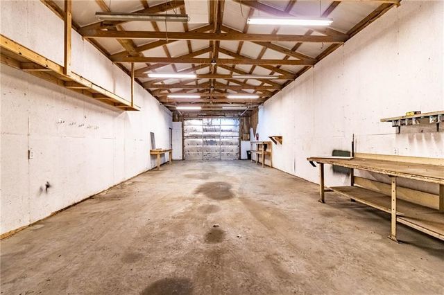 406 S Tebo Street, Windsor, MO 65360