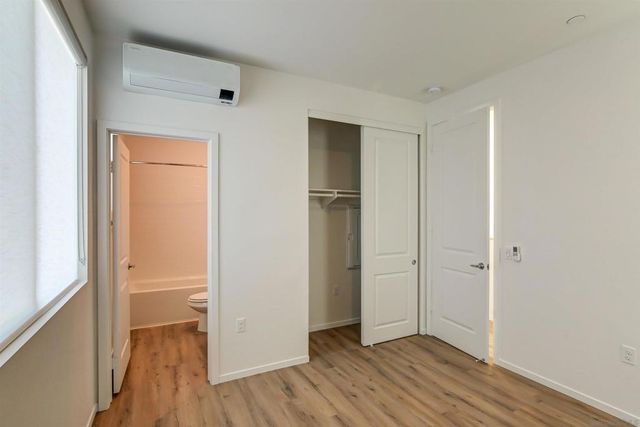 2048 52 N Highland Ave, San Diego, CA 92113