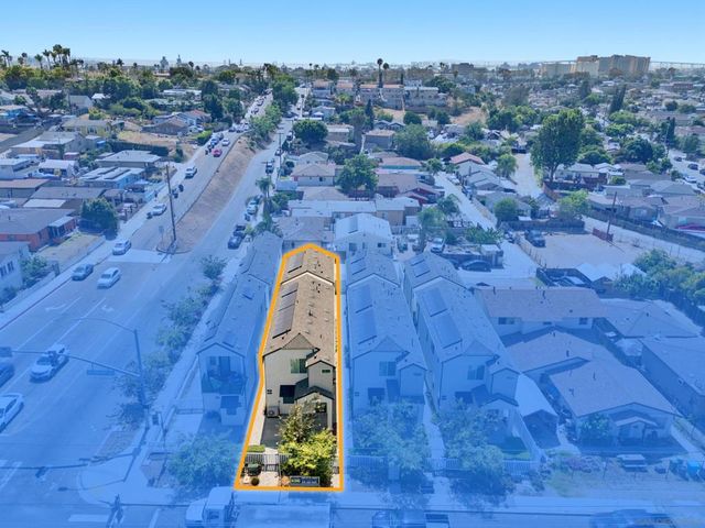 2048 52 N Highland Ave, San Diego, CA 92113