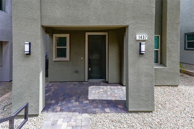 1437 Whistling Kite Street, Las Vegas, NV 89144