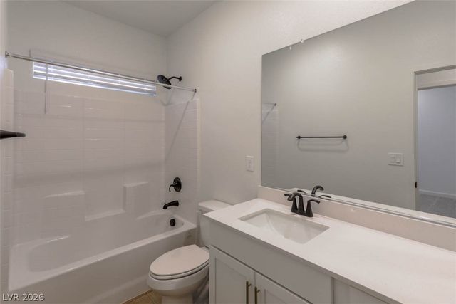 1437 Whistling Kite Street, Las Vegas, NV 89144