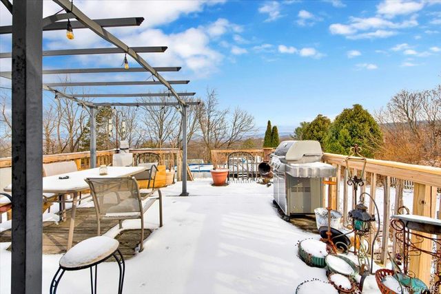 32 Highland Avenue, Warwick, NY 10990