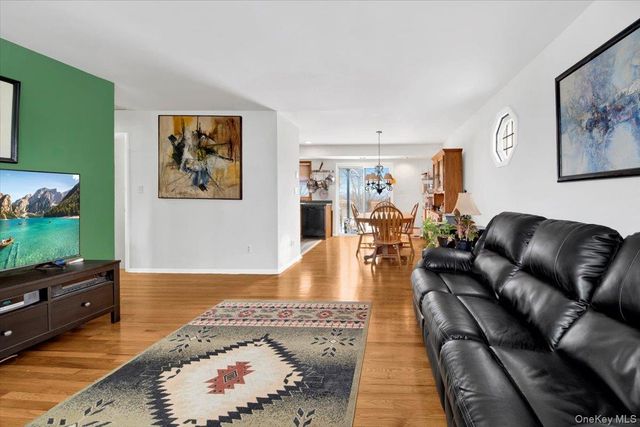 32 Highland Avenue, Warwick, NY 10990