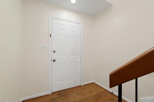 256 Centerbury Court, Springdale, OH 45246