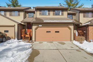 256 Centerbury Court, Springdale, OH 45246