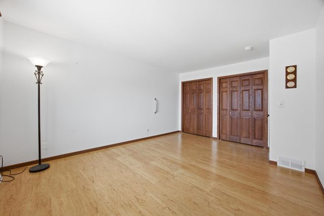 3601 Evergreen Road N, Fargo, ND 58102