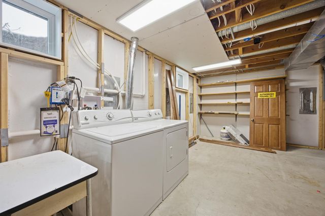 3601 Evergreen Road N, Fargo, ND 58102