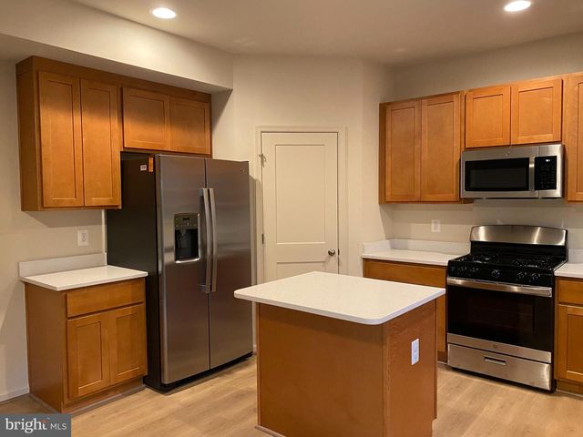 7607 AUSTIN WOODS LN, Glen Burnie, MD 21060