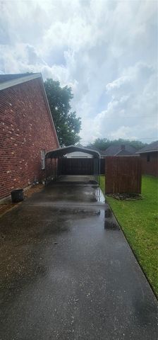12315 E River Run East Drive, Mont Belvieu, TX 77523