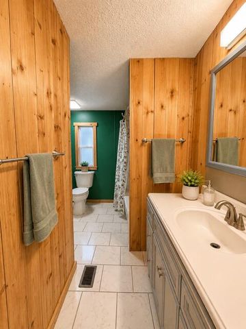 1075 Mockingbird Lane, Manning, SC 29102