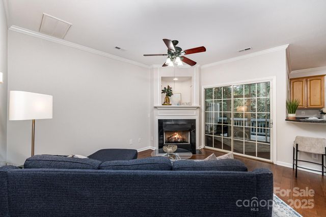 16911 Commons Creek Drive, Charlotte, NC 28277