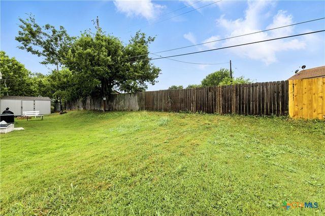 1305 Meadow Drive, Killeen, TX 76549