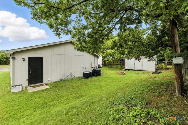 1305 Meadow Drive, Killeen, TX 76549