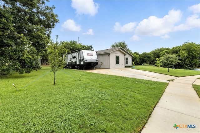1305 Meadow Drive, Killeen, TX 76549