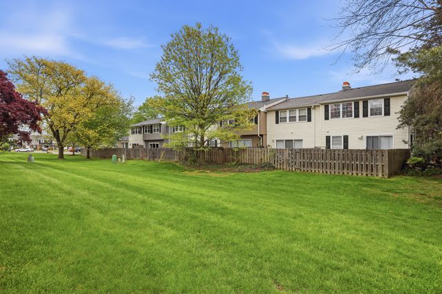 19677 Ironwood Court, Northville, MI 48167