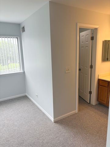 227 Brett Circle D, Wauconda, IL 60084