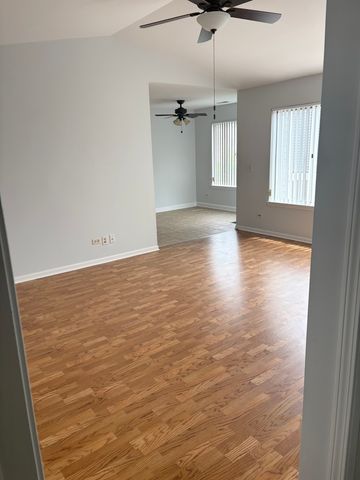 227 Brett Circle D, Wauconda, IL 60084
