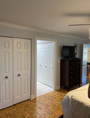 901 Hinman Avenue 5F, Evanston, IL 60202