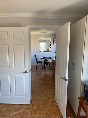 901 Hinman Avenue 5F, Evanston, IL 60202