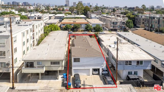 1631 Granville Avenue, Los Angeles, CA 90025