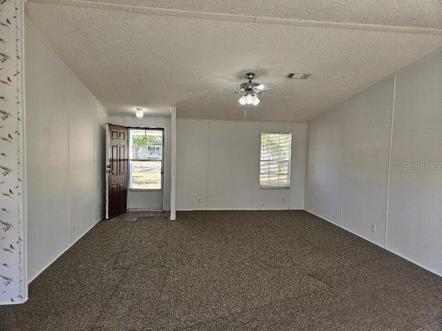 4136 ROLLING HILLS COURT E, Lake Wales, FL 33898