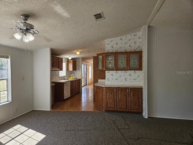 4136 ROLLING HILLS COURT E, Lake Wales, FL 33898