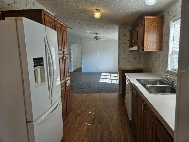 4136 ROLLING HILLS COURT E, Lake Wales, FL 33898