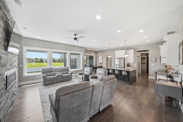 1716 Falcon Drive, Polk City, IA 50226