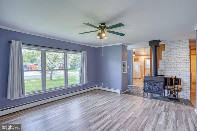 62 MONTROSE DR, Newark, DE 19713