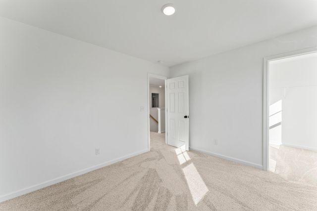 3132 Gravity Drive, Columbia, TN 38401