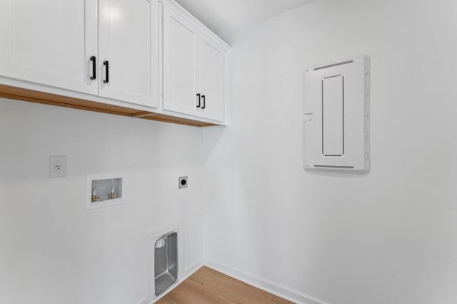 3132 Gravity Drive, Columbia, TN 38401