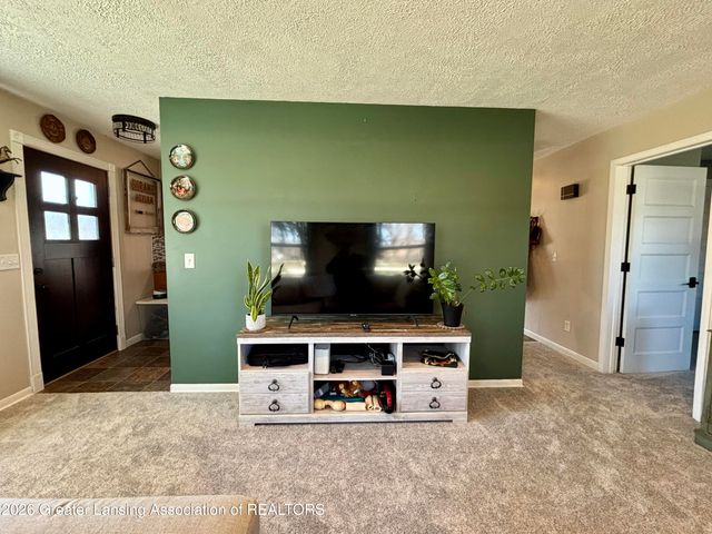 2201 N Aurelius Road, Holt, MI 48842