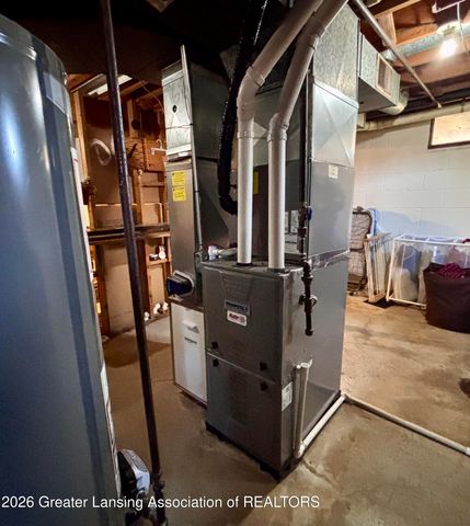 2201 N Aurelius Road, Holt, MI 48842