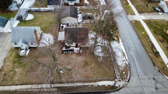 2201 N Aurelius Road, Holt, MI 48842