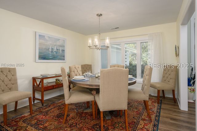 1 Greenwood Dr, Bluffton, SC 29910