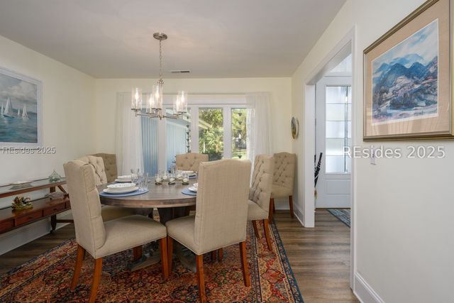 1 Greenwood Dr, Bluffton, SC 29910