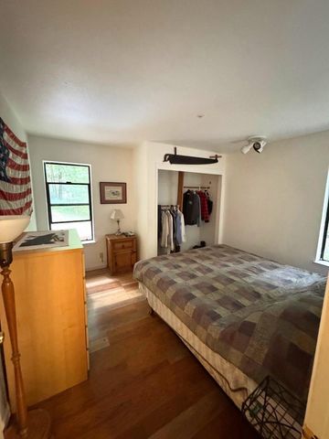 700 Laurel View Road, Los Gatos, CA 95033