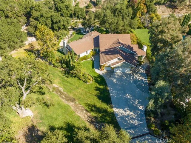 15533 Saddleback Drive, Canyon Country, CA 91387