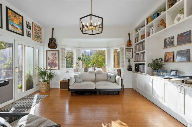 15533 Saddleback Drive, Canyon Country, CA 91387