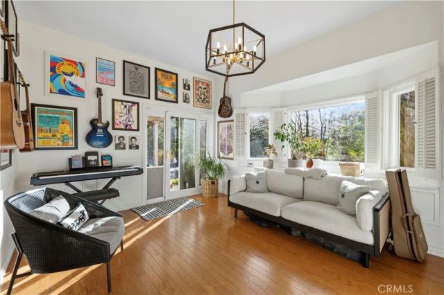 15533 Saddleback Drive, Canyon Country, CA 91387